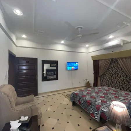 Mulberry Residence Luxury Rooms-2
